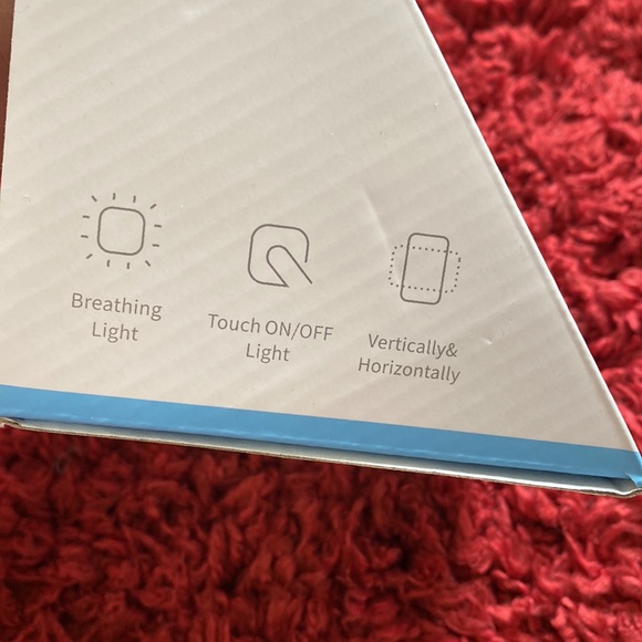 Wireless Charger for Iphone + Apple Watch - Picture 4 of 6